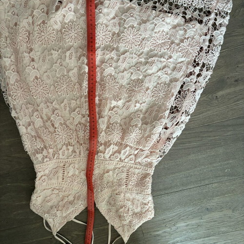 Hollister lace dress pink, like new
