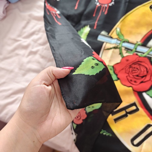 Guns n Roses fabric wall tapestry like new