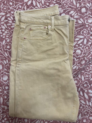 Gap Jean like new, mustard beige, size 29