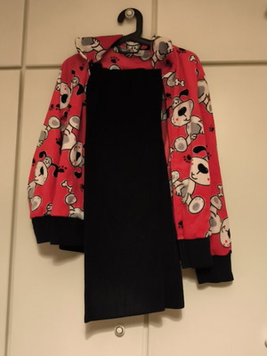 Women's winter fleece pajama set large used, black and red