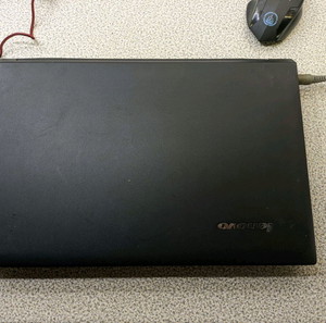 Lenovo B590 - Intel Celeron 4Gb 320 HDD
