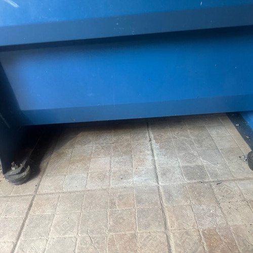 KLEEMANN hydraulic elevator mechanism for 4-floor building, three-phase power