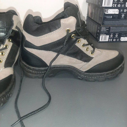 Men's boots like new, black and beige, size 40