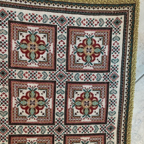 Handmade set of semens with 2 napkins 90x37cm and 50x37cm