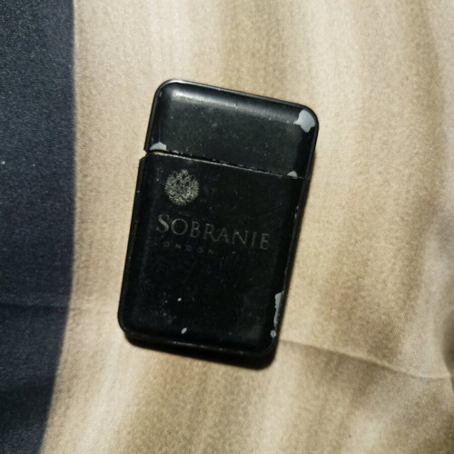 Sobranie cigarette case and lighter… - € 14,00