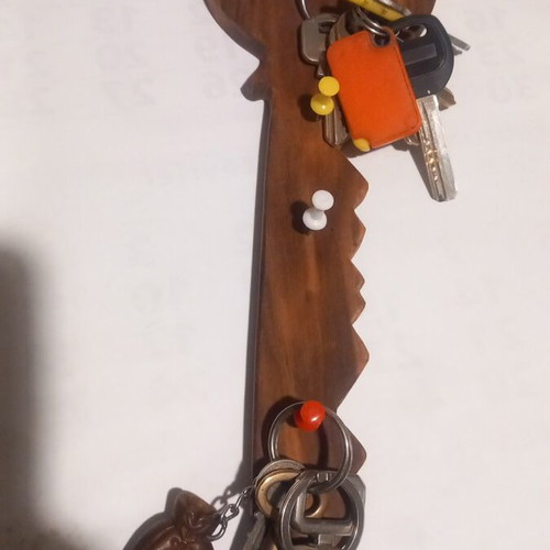 Wooden key hanger new, cherry wood