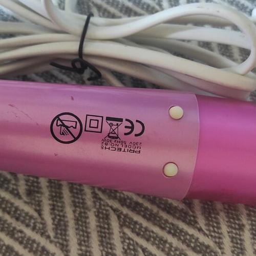 Portable hair curler like new