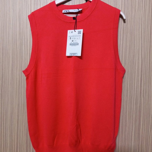 Zara sleeveless women's top new red size S