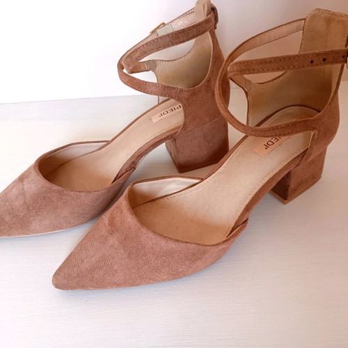 Arte Piedi suede pink pointed pumps with low block heel size 36 like new