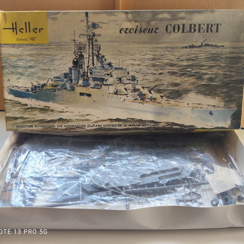 Heller Croiseur Colbert model kit 1/400 scale vintage