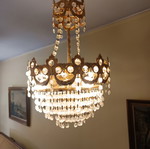 Small chandelier like new