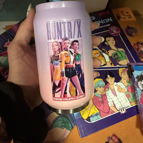 Kpop Demon Huntr/x set with stickers, notebook, cup and matching game