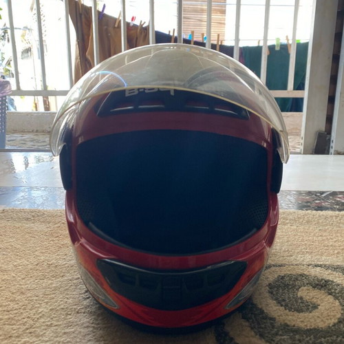 HELMET B- SQUARE size L kg: 1620-50g -  20,00 - Vendora.cy