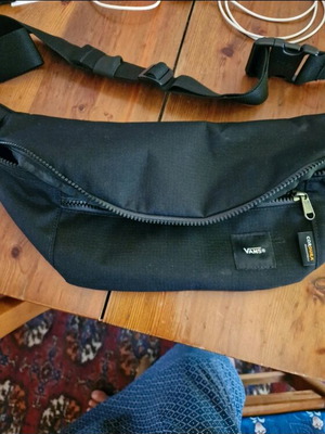 Vans large waist bag new black