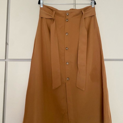 Midi skirt Pink Woman like new, summer with buttons
