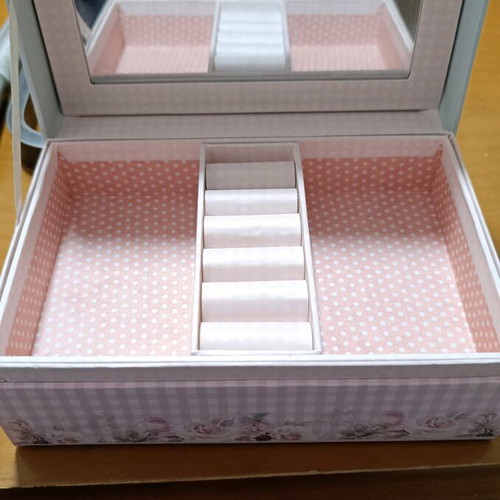 Jewelry box ecological paper like new