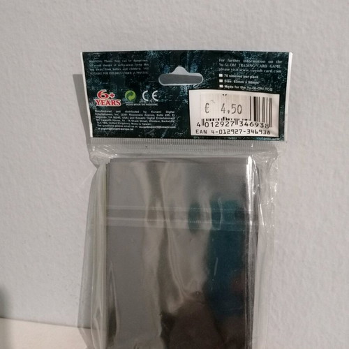 Yu-Gi-Oh Legendary Card Sleeves new, 70 -  13,00 - Vendora.cy