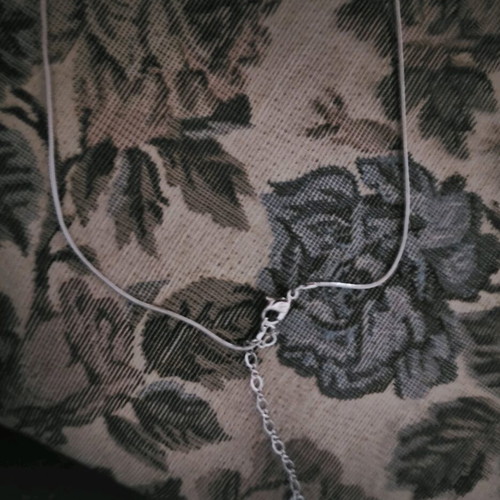 Swarovski pendant necklace like new with stones