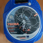 Snow chains new unused
