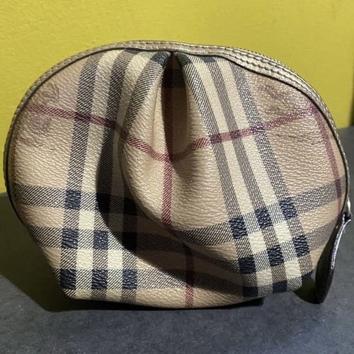 Burberry clutch used, authentic canvas pouch