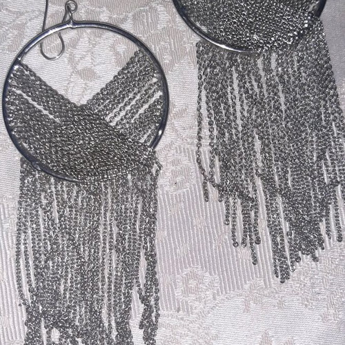 Earrings impressive like new