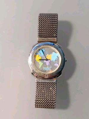 Ρολόι Beneton by Bulova μεταχειρισμένο unisex με καντράν υδρογείου σφαίρα και μεταλλικό πλεκτό μπρασελέ vintage συλλεκτικό 1980-1990