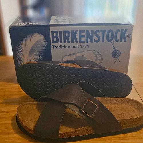 Birkenstock brown leather sandals new, size 42