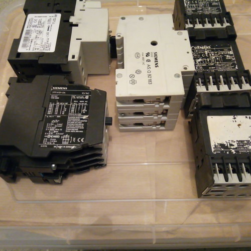Siemens motor relays and switches used, functional