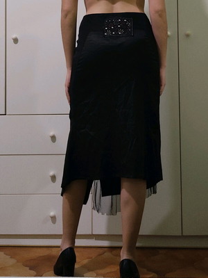 Asymmetric black midi skirt with tulle used