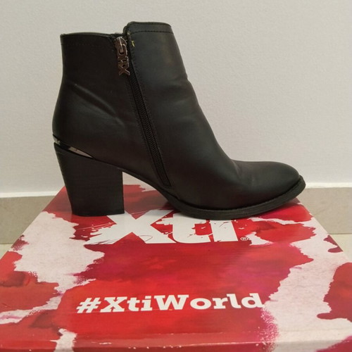 Xti women's leather ankle boots size 41 new, black