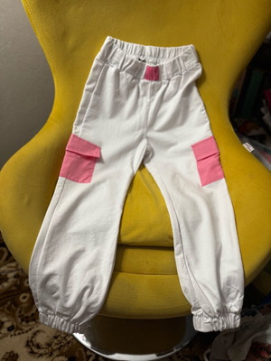 Lc Waikiki cargo kids pants new, size 6-7 years, white pink