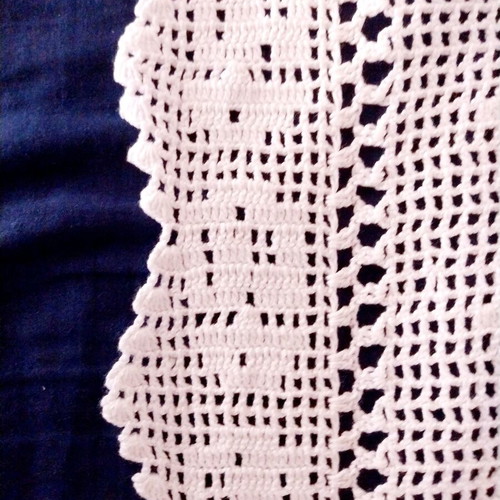 Vintage crochet blanket king size white cotton like new