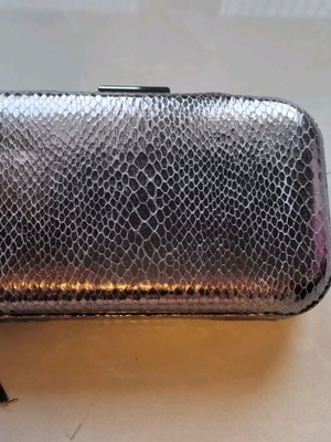 Clutch silver like new with chain