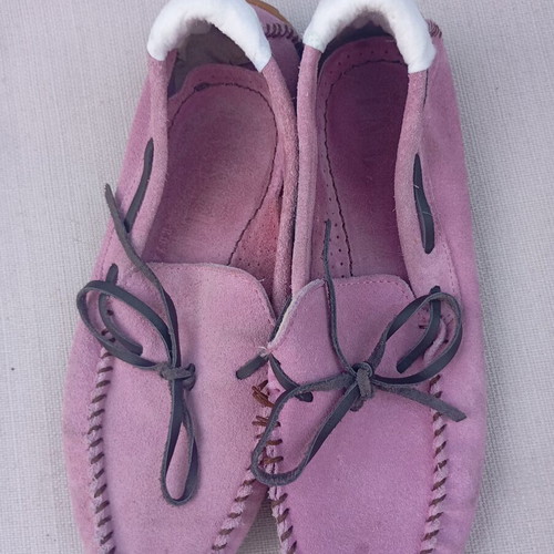 Women's driving shoes used, pink suede, size 36