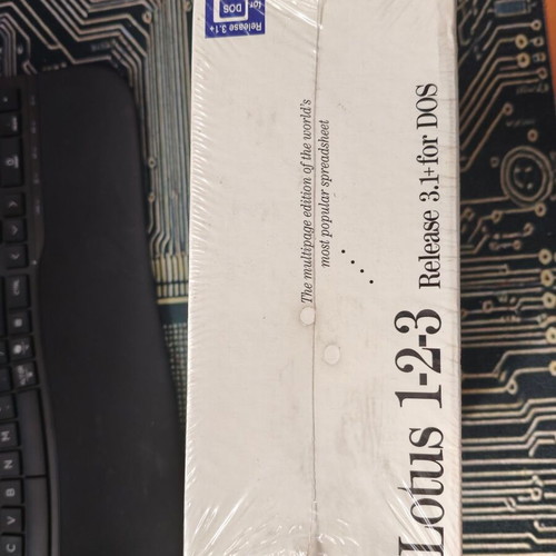 Lotus 1-2-3 Release 3.1+ for DOS vintage sealed software