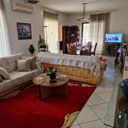 Apartment 96 sqm furnished, corner, 2nd floor in Aigaleo Ierapolis
