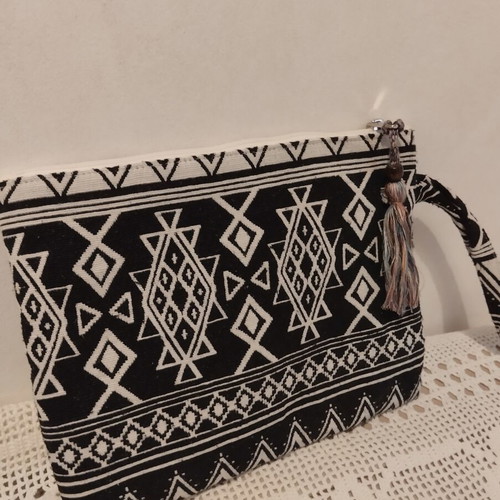 Fabric clutch bag like new, 27x21 cm