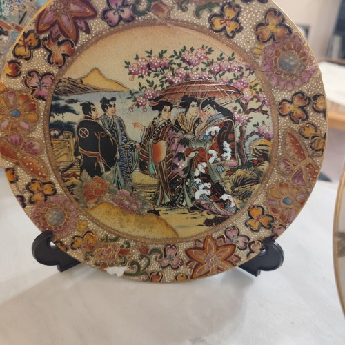 Royal Satsuma decorative collection used, hand painted, excellent condition