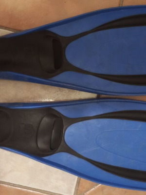Mares diving fins used, size 40/41, blue