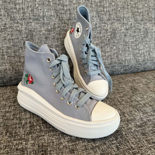 Converse All Stars women sneakers size 38 like new, white and turquoise