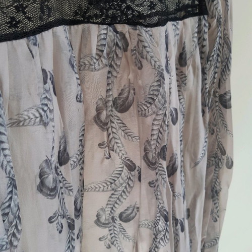 Zara silk top grey like new, size M