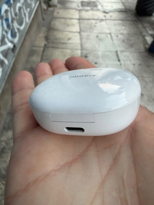 Xiaomi wireless earbuds