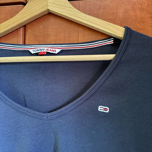 Tommy Hilfiger blue t-shirt used, size M