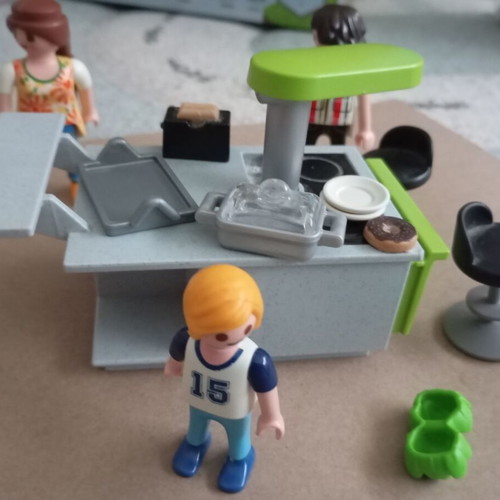 Playmobil kitchen used