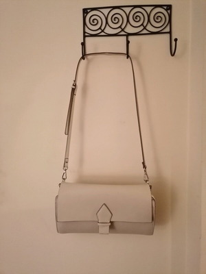Zara bag like new, beige/cream with zipper and faux leather