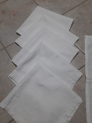 Woven dinner napkins set of 6, like new, white 48x44 cm