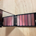 L’Oréal lip palette used