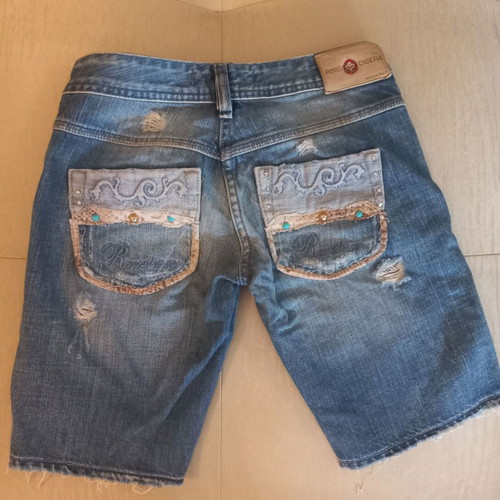 RossoDisera denim shorts used size 40 with new size 38 gift