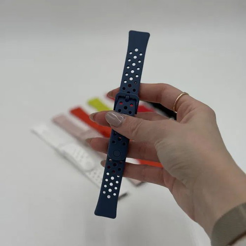 Silicone Strap for Huawei Band 8 9 10 New, Ventilated Design