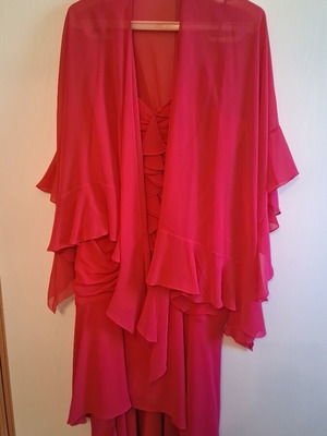 Fuchsia dress like new, two-piece set with shawl